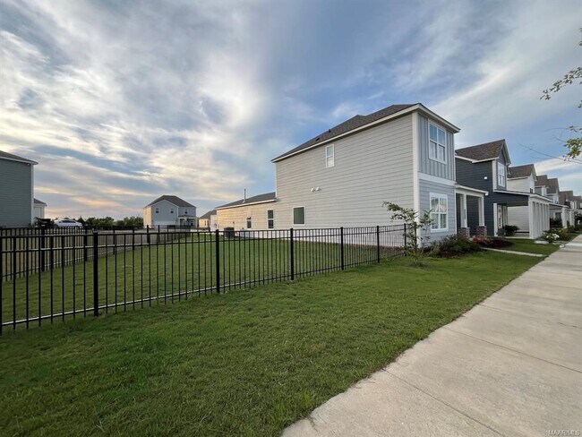 Photo - 3336 Meriwether Dr