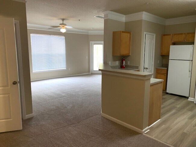 Photo - Beautiful condominium for Rent