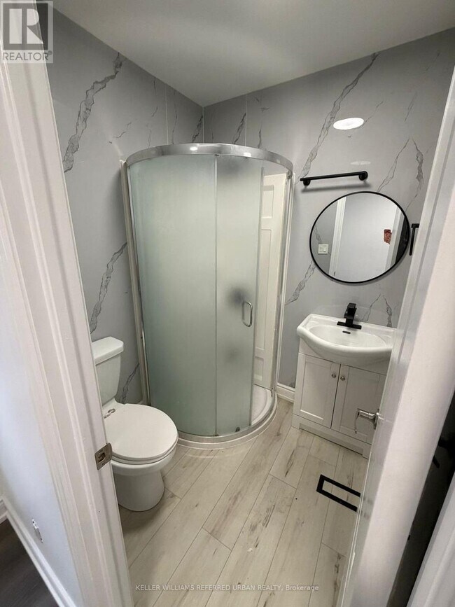 Photo - 2039 Davenport Rd