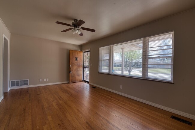 Photo - 3809 NW 51st St