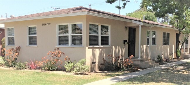 Building Photo - LB2918 Unit 2922 Rental