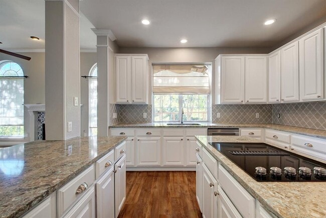 Photo - 4907 Craig Dr