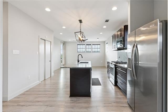 Photo - 2767 Vienna St