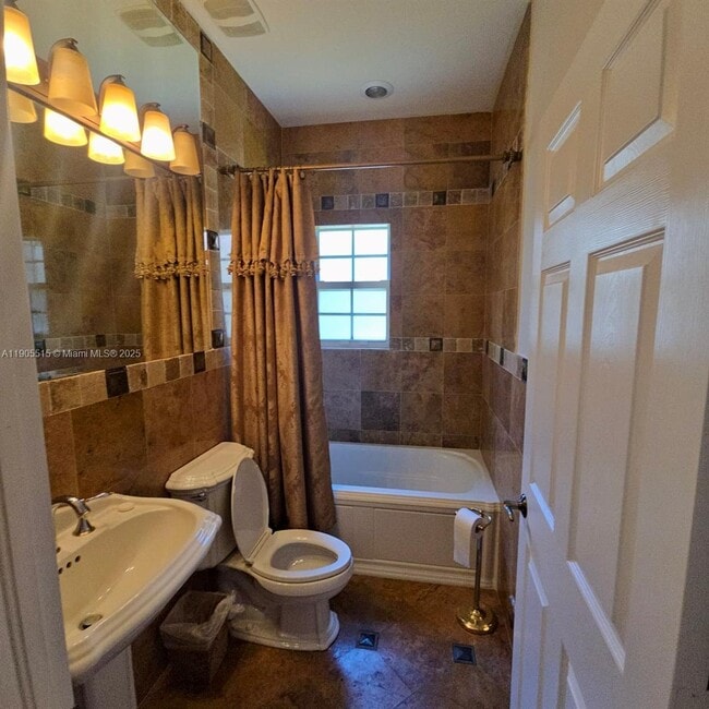 Photo - 2136 NW 4th St