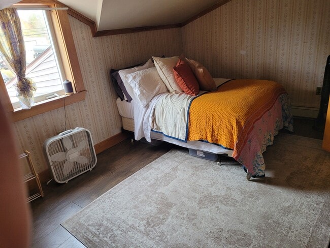 Photo - 11 Mechanic Falls Rd Unidad 4