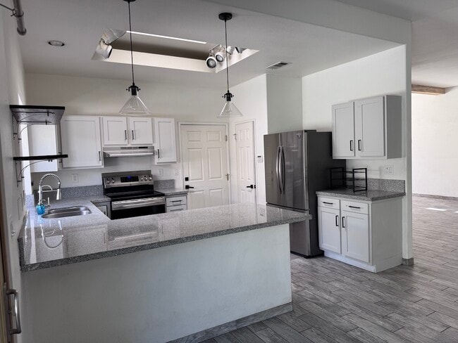 Photo - 54595 Avenida Velasco