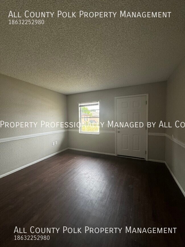 Photo - Spacious & Affordable! Lakeland 2 Bedroom ...