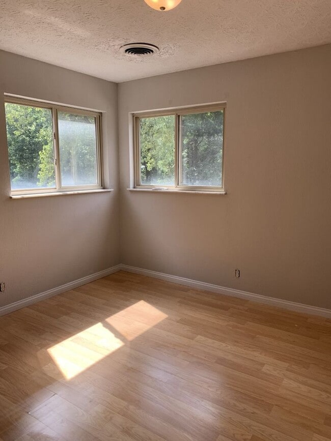 Photo - 551 Lowell Ave Unit 551-02