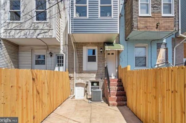 Photo - 2815 Orleans St