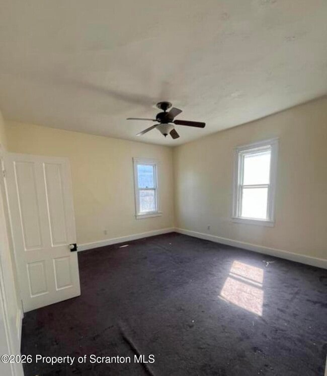 Photo - 1351 Capouse Ave