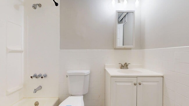Photo - 298 Meridian St Unit 298 - 1