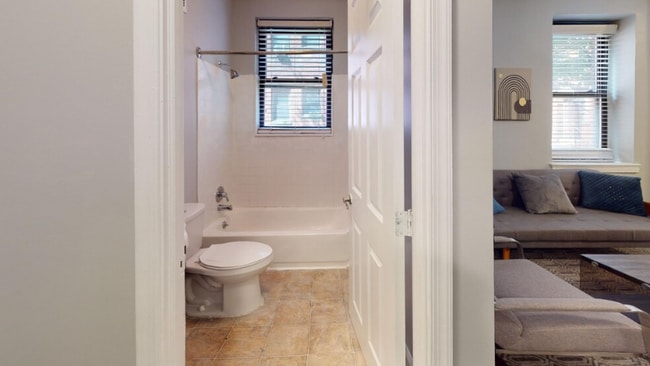 Photo - 230 W Walnut Ln Unit 111