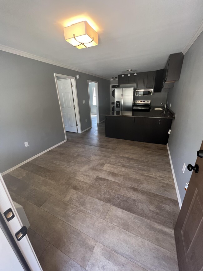 Building Photo - 103 Foxfire Dr Unit 3