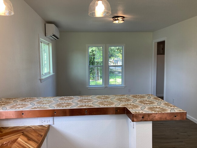 Photo - 147 N Kowald Ln