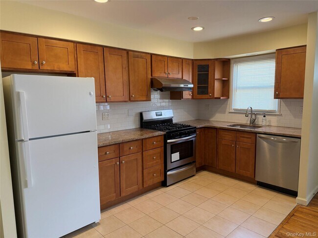 Photo - 149-14-149-21 21st Ave