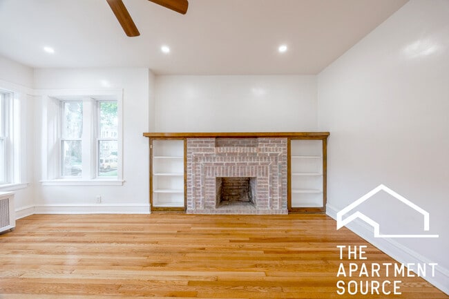 Photo - 5713 N Talman Ave Unit 1