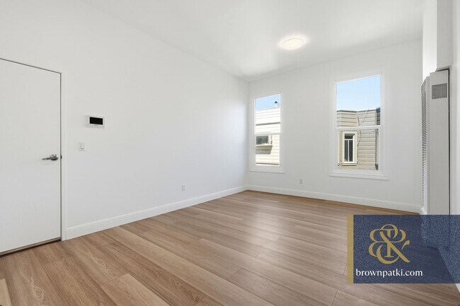 Photo - 1105 Page St Unit B