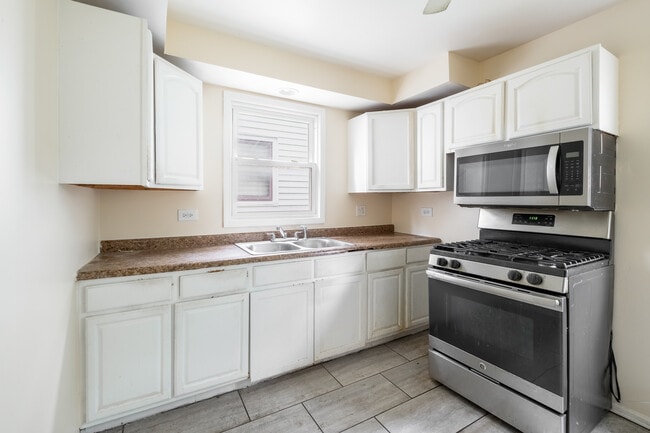 Photo - 12416 S Princeton Ave
