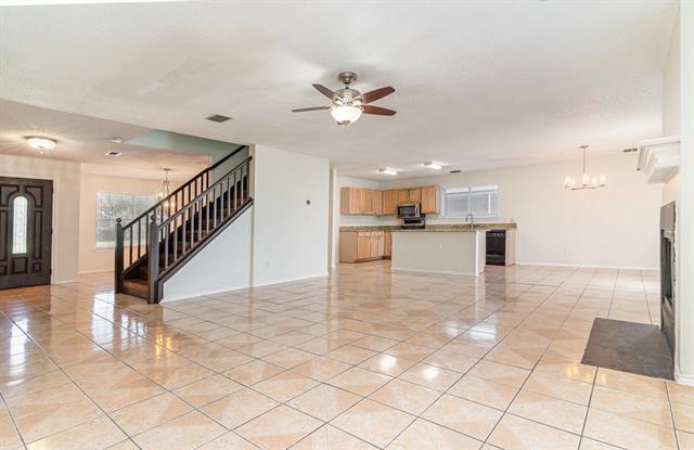 Photo - 1810 Cedar Ridge Dr