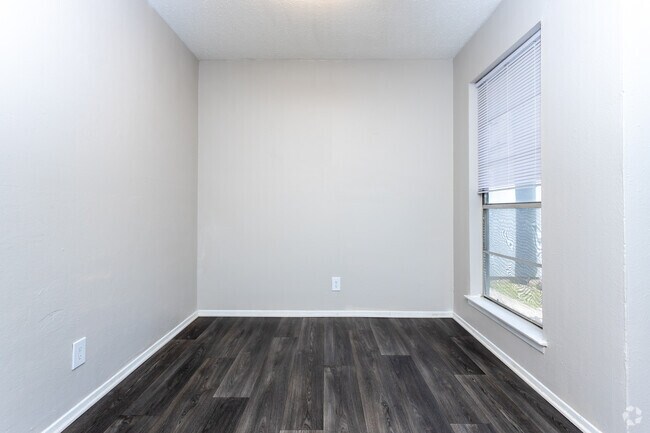 1HAB,1BA-685SF