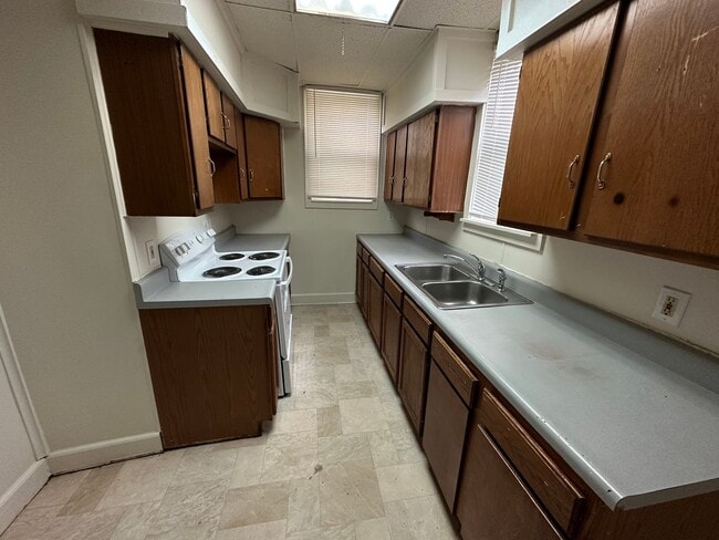 Photo - 909 W Taylor St Unit 1