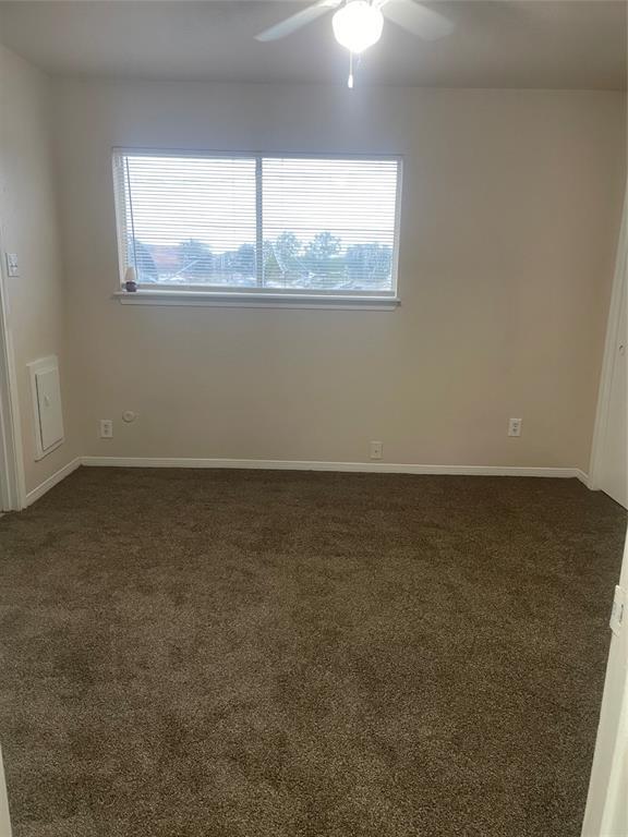 Photo - 8294 Oakhaven Rd