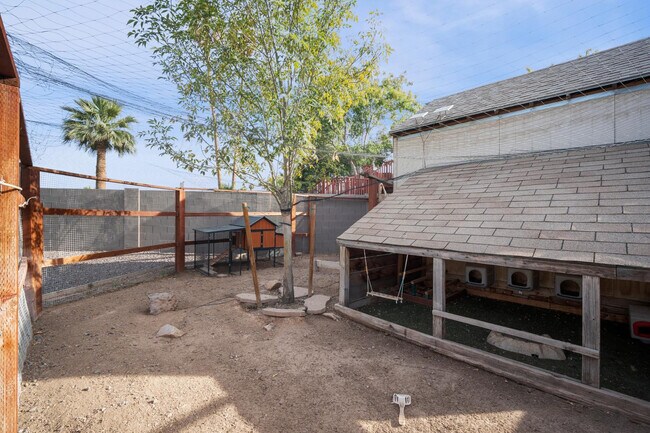 Photo - 4515 W Shaw Butte Dr