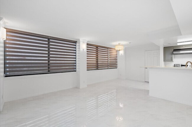 Photo - 3525 Sage Rd Unidad 1709 Rental