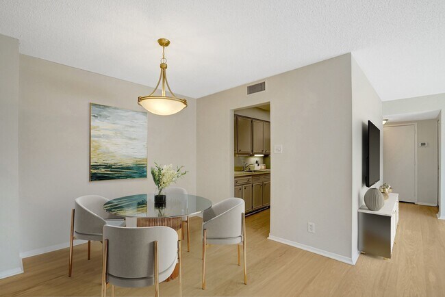 Separate Dining Rm. for Stylish Entertaining OR You can use this space as flexiblre Work from Home - 3800 Fairfax Dr Unit 807