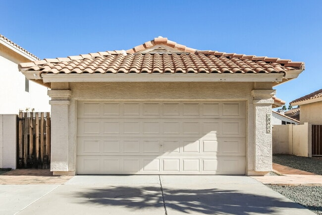 Building Photo - 19415 N 77th Ave