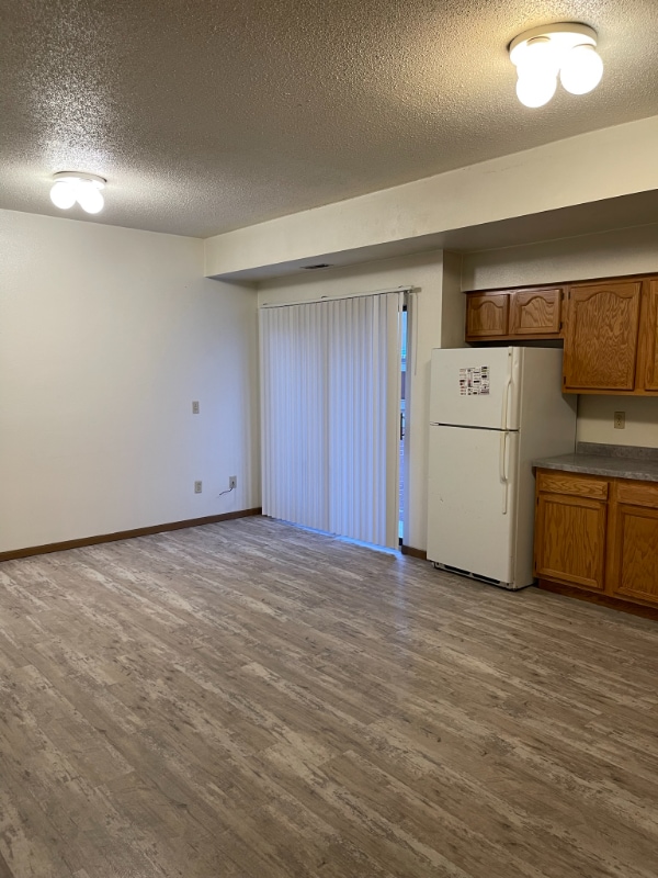 Photo - 307 E College St Unit 1833