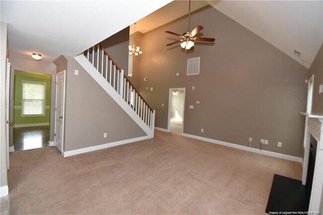 Photo - 131 S Prince Henry Way