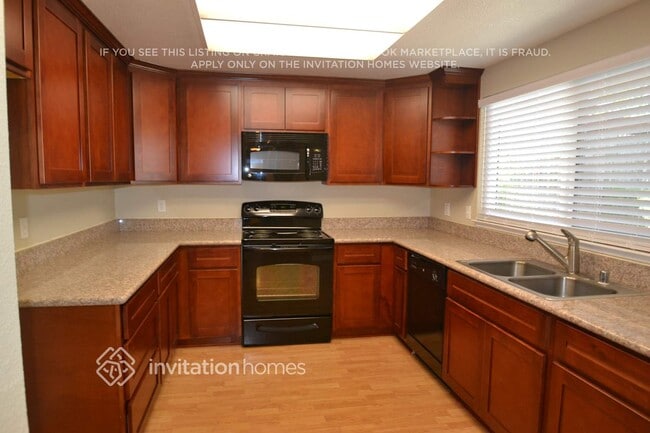 Photo - 3758 Rock Island Dr