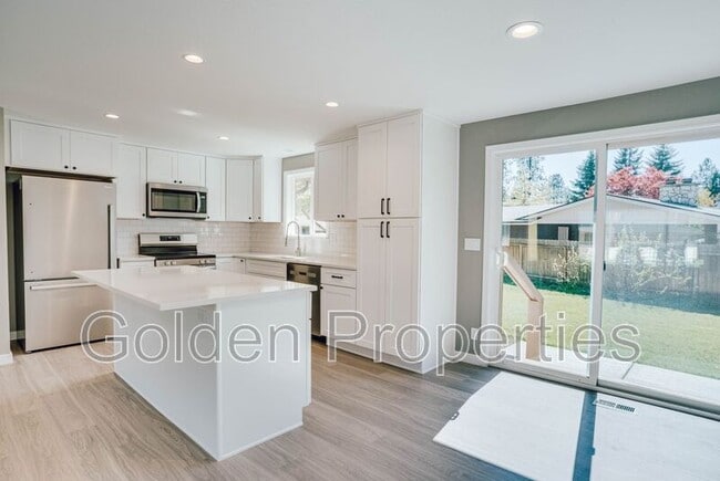Photo - 3703 E Pine Hill Dr