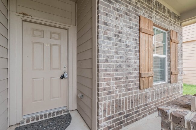 17407 Blackstone Trails Dr