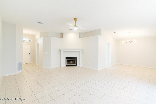 Photo - 2898 Canyon Falls Dr