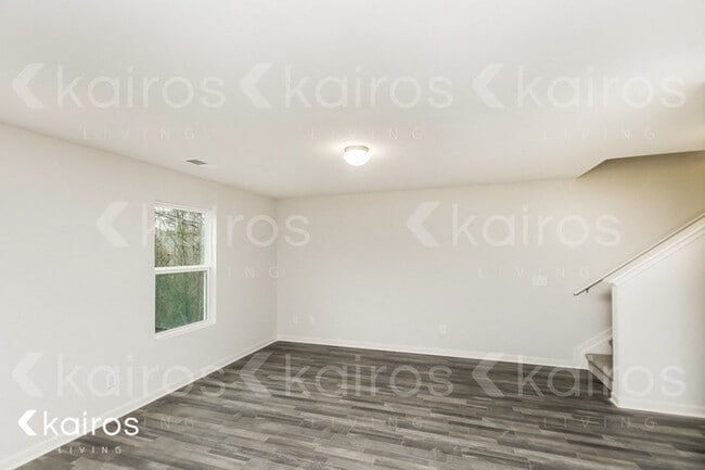 Photo - 618 Cartecay Dr