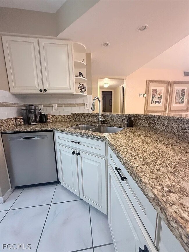 Photo - 9580 Victoria Ln Unit A102