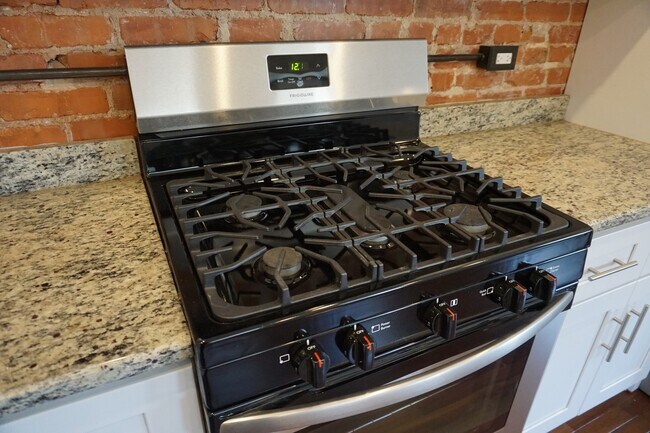 Photo - 3230 W Berks St Unit 3230 W Berks Street