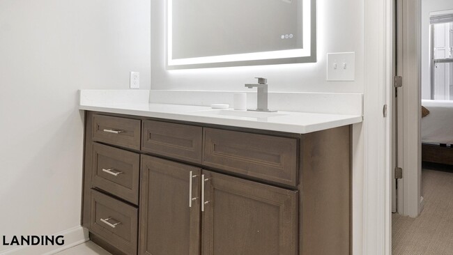 Photo - 2420 Peachtree Rd NW Unidad 1223