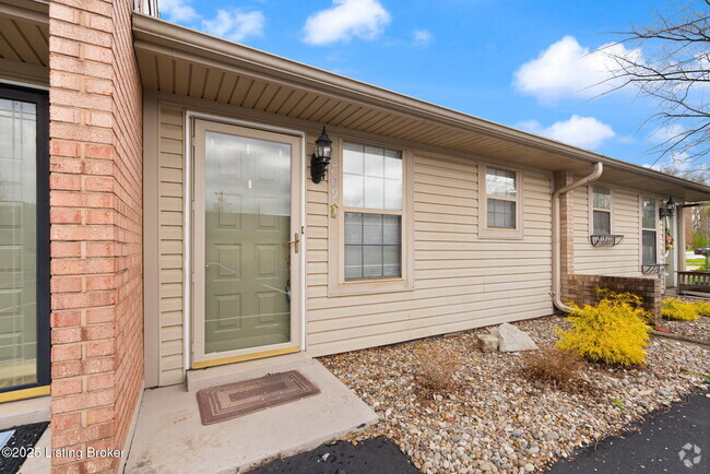 Building Photo - 709 Victoria Ct Unit 47150 Rental