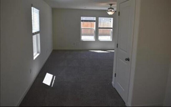 Photo - 2287 Owens Ct