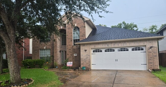 Building Photo - 15523 Seminole Canyon Dr Rental