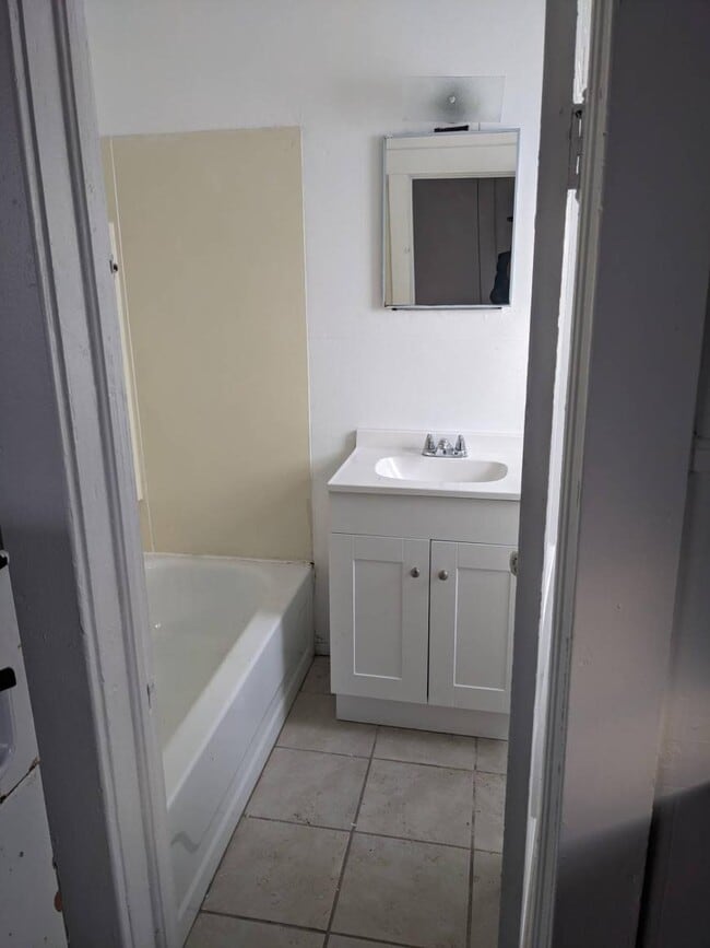 Photo - 2.0 bedroom in Muncie Indiana 47303 Unit 1