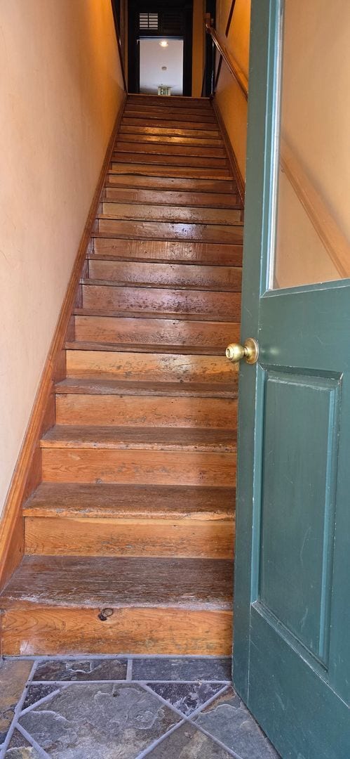 Photo - Charming Historic Studio in the Heart of D... Unit Apt 4