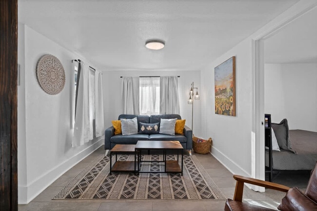 Building Photo - 2904 Berwick St Unit ID1310518P Rental