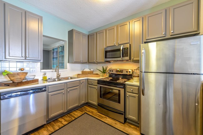 Townhouse Atlanta apartments — community photo