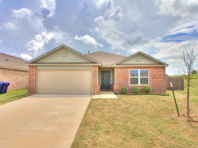 Building Photo - 9500 Saddle Dr