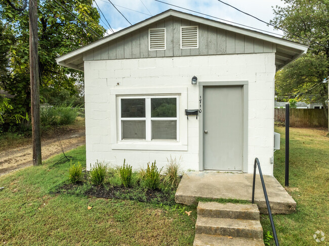 Building Photo - 1710 S 16th St Rental