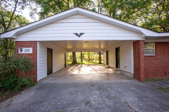 Photo - 500 S Mississippi St